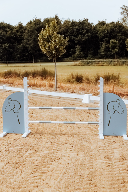 byASTRUP Seiten für Sprunghindernisse Pferde 2 Teile