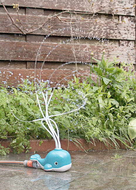 BS Toys Wassersprinkler Wal