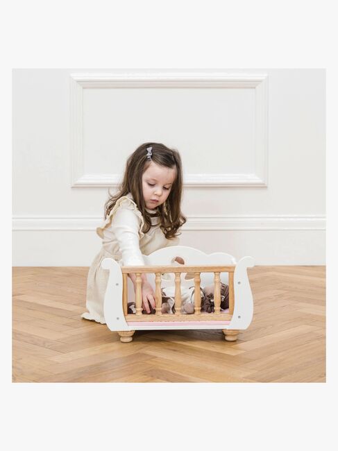 Le Toy Van Puppenbettchen